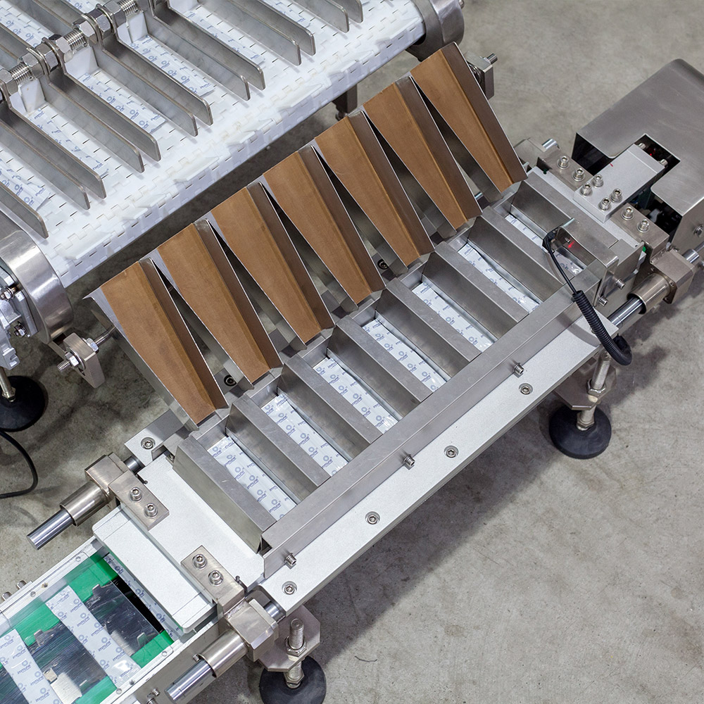 small sachet packing machine