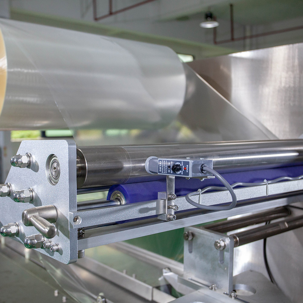 pillow packing machine