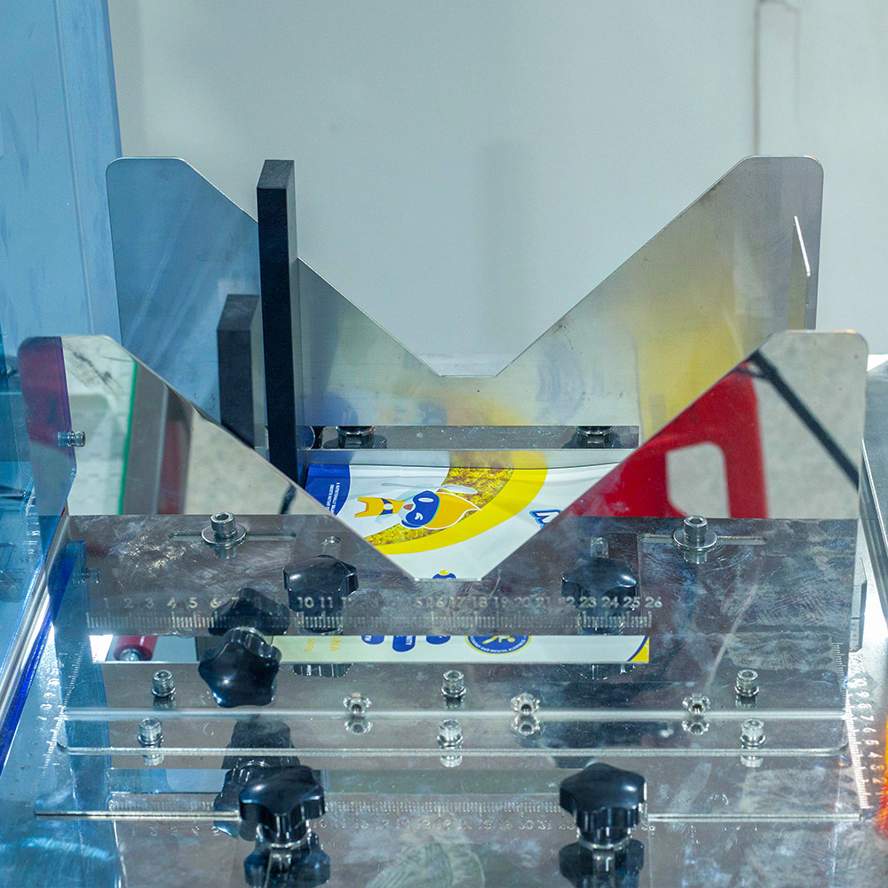 Multiformat doypack packaging machine