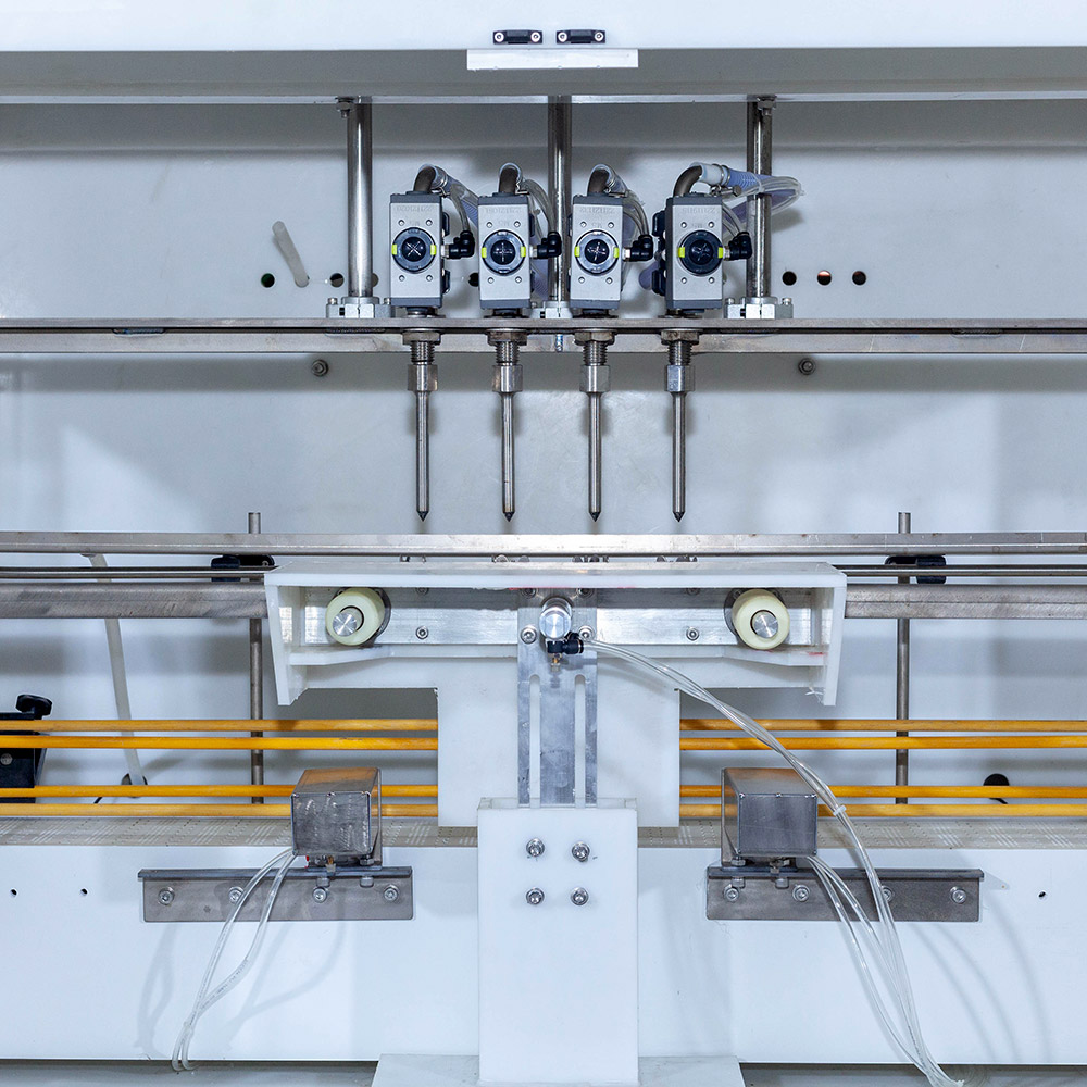 hot sauce bottling machine