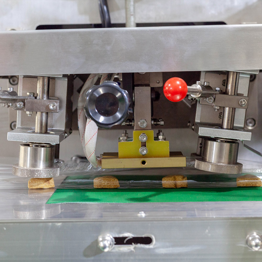 flow wrapping machine
