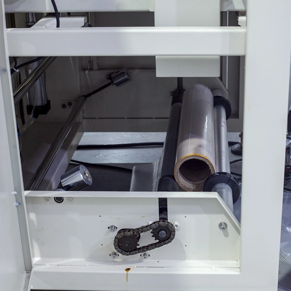 shrink film wrapping machine