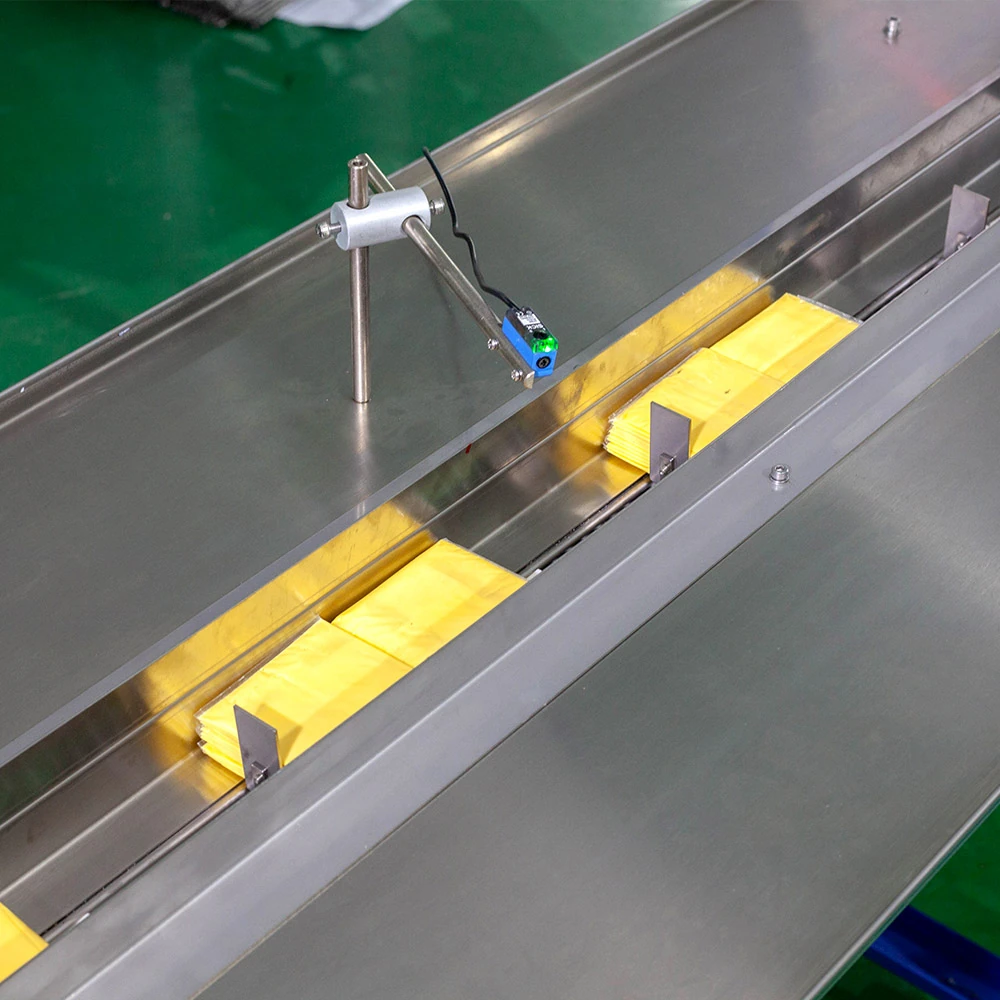 horizontal flow wrap machine
